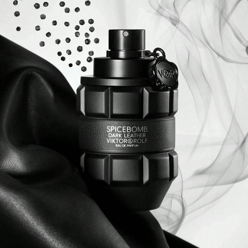 Spicebomb Dark Leather by Viktor and Rolf for Men - 5.07 oz EDP Spray