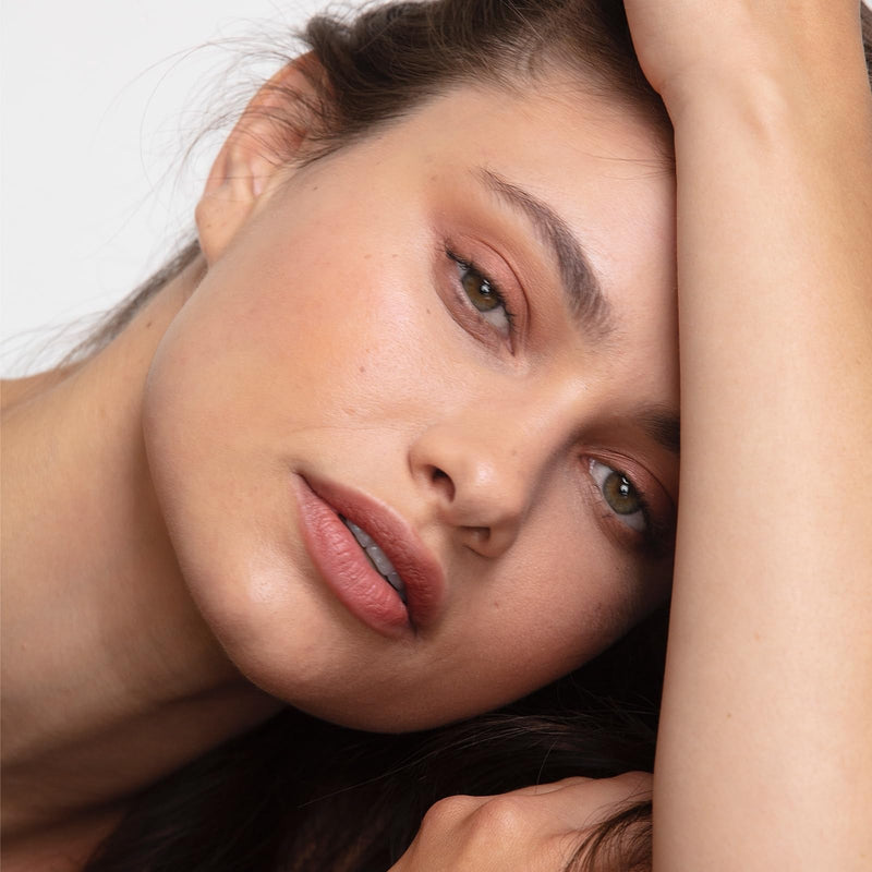 Smashbox Halo Healthy Glow All-In-One Tinted Moisturizer SPF 25 Lig